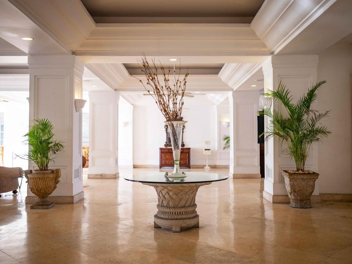 Las Hadas By Brisas Manzanillo Zewnętrze zdjęcie The lobby of the hotel