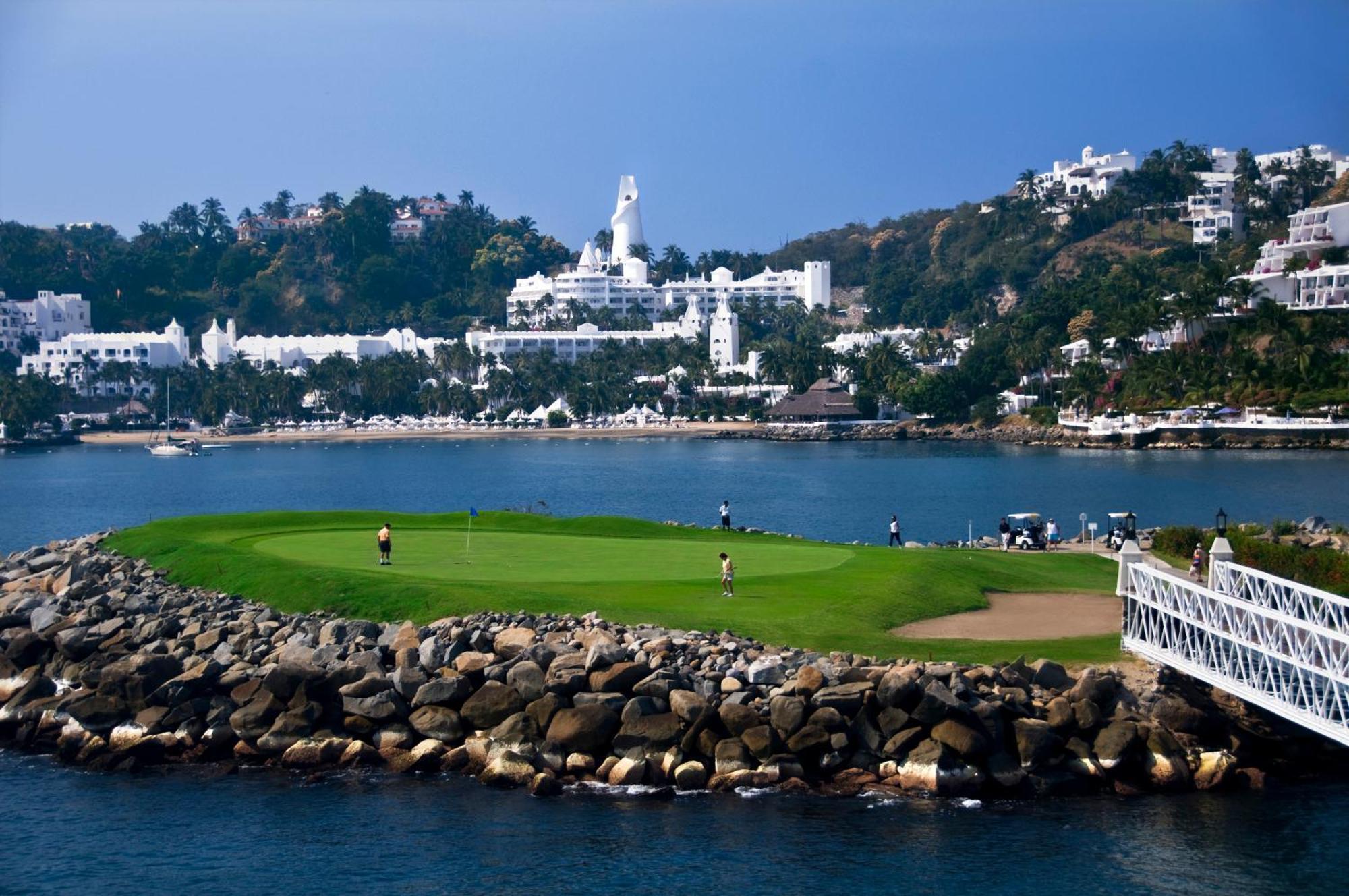 Las Hadas By Brisas Manzanillo Zewnętrze zdjęcie Pebble Beach Golf Links
