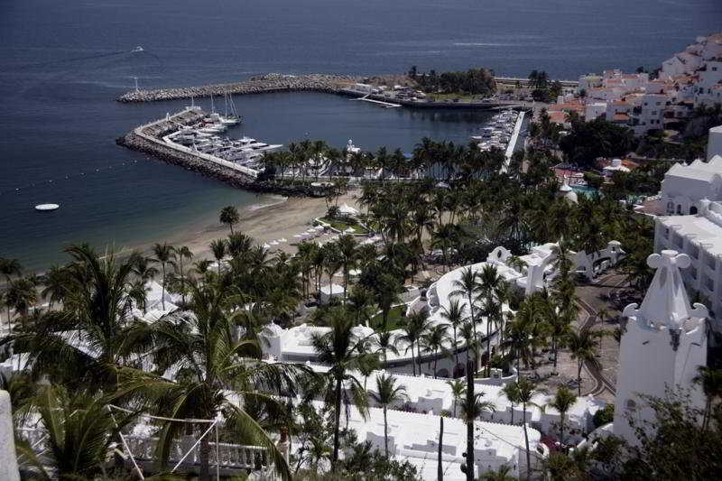 Las Hadas By Brisas Manzanillo Zewnętrze zdjęcie Marina and port of Cabo San Lucas