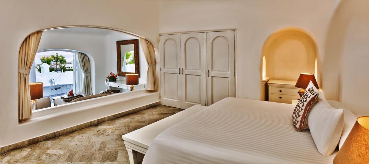 Las Hadas By Brisas Manzanillo Zewnętrze zdjęcie A bedroom at the resort