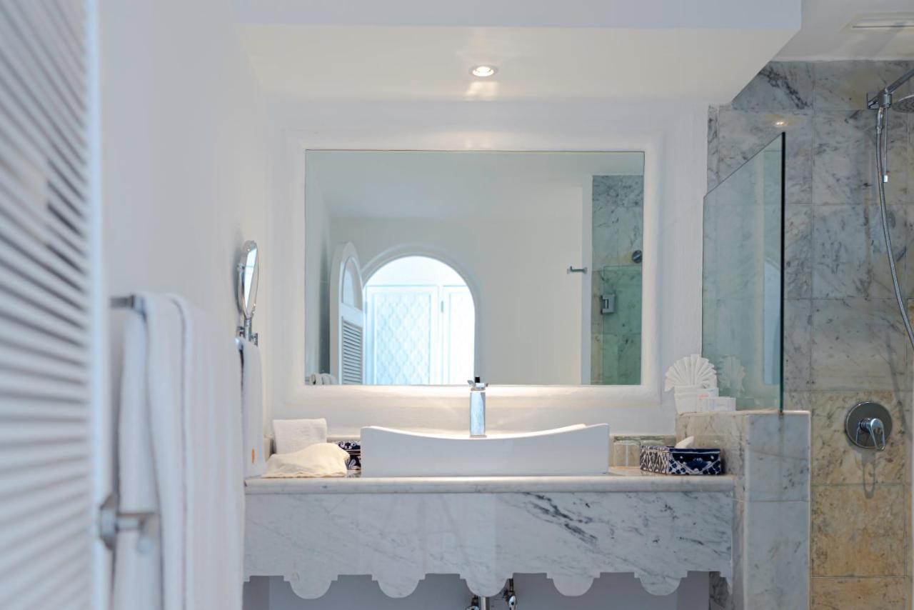 Las Hadas By Brisas Manzanillo Zewnętrze zdjęcie Bathroom mirror